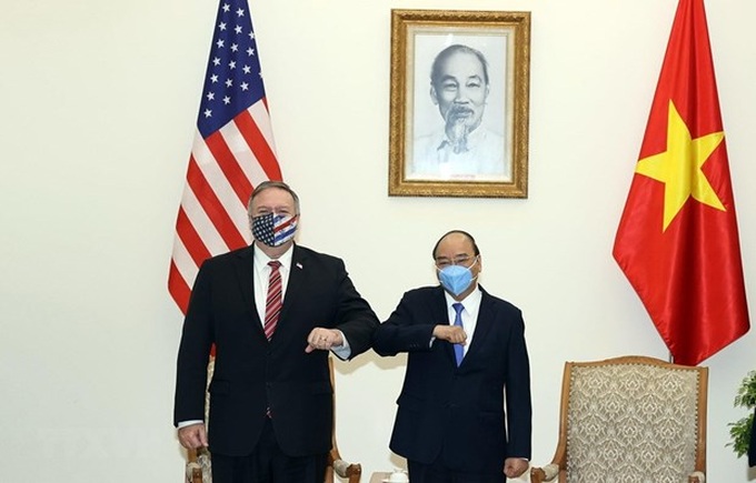 PM Nguyen Xuan Phuc hosts US Secretary of State - 1
