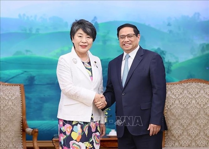 Prime Minister receives Foreign Minister of Japan - 1