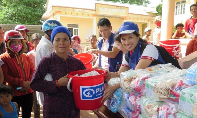 Plan International helps flood victims resume daily lives - 1