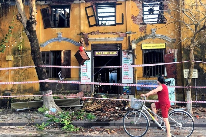 Old Hoi An houses face fire risks - 1