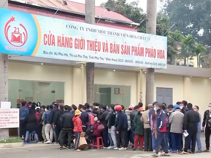 High demand for quiet Lunar New Year fireworks - 1