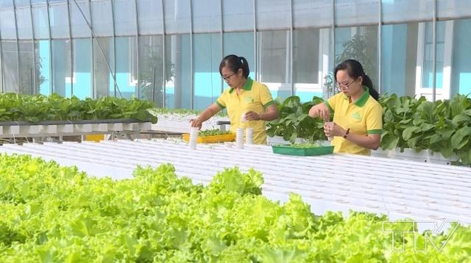 Government seeks ways to boost livelihood for 65% population - 1