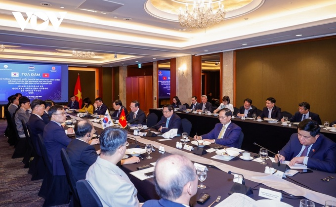 RoK ready to cooperate with Vietnam in semiconductors, AI - 1 RoK ready to cooperate with Vietnam in semiconductors, AI - 1