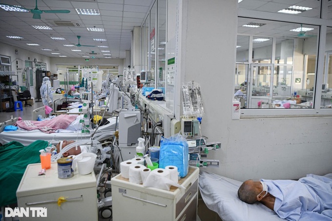 Nearly 15,000 new Covid-19 patients confirmed on Friday - 1