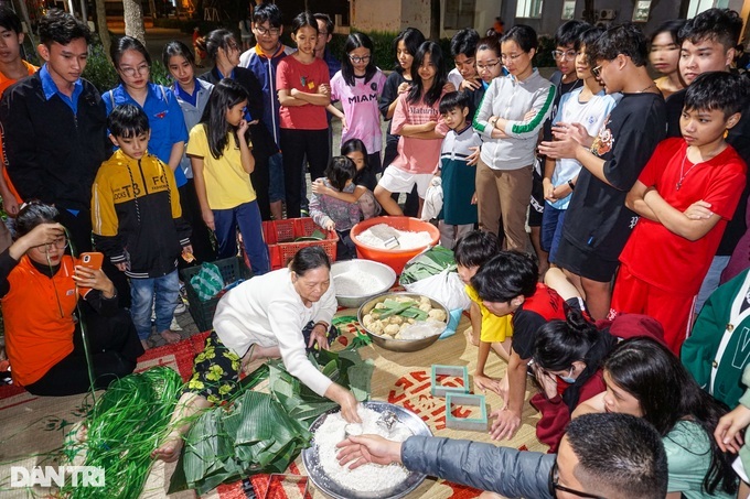 Covid-19 orphans celebrate lunar new year at new home - 1