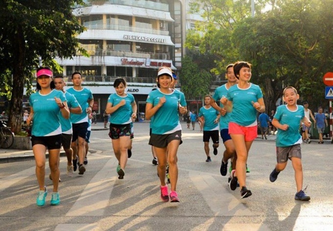 Charity run to raise funds for children to fight heart disease to be held in Hanoi - 1