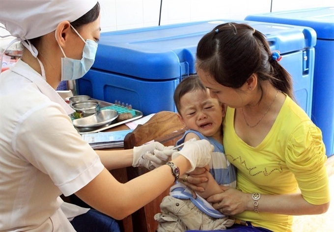 New regulations slow down vaccine supply, posing risk of disease infection in Vietnam - 1