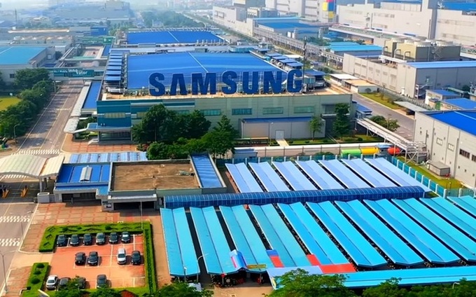 Samsung locks down factory with positive employee - 1
