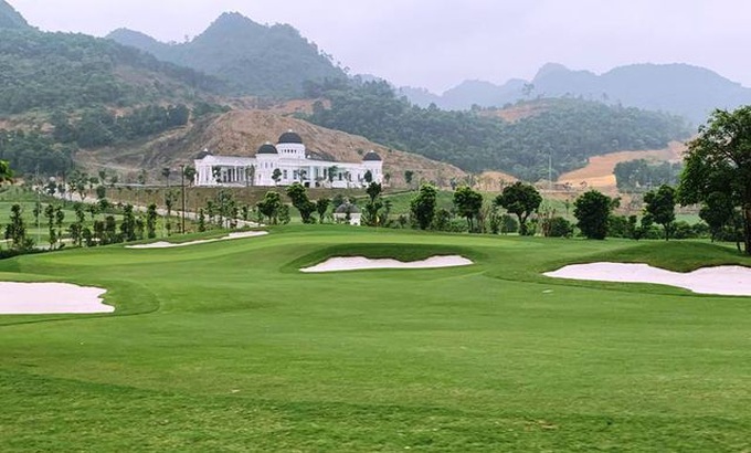 USD43m golf course constructed without permit - 1