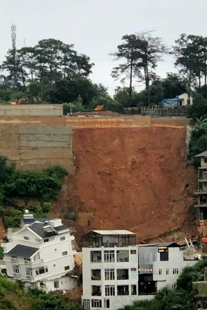 Two dead, five injured in Dalat landslide - 3 Two dead, five injured in Dalat landslide - 3