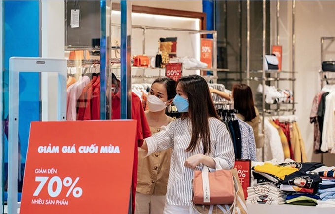 Second-hand products becoming more popular in Vietnam - 1
