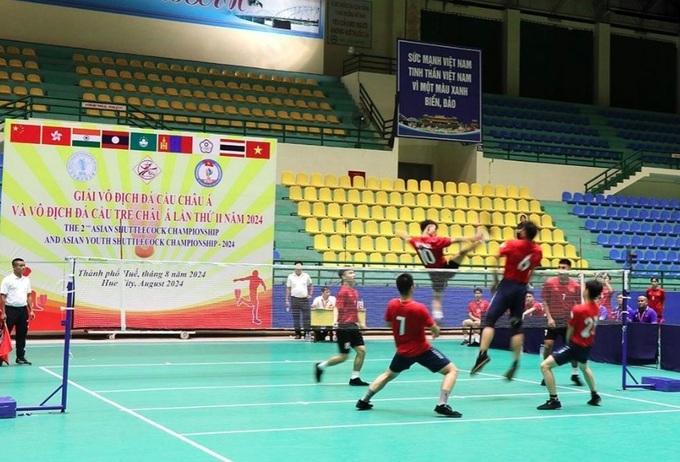 240 players attend Asian shuttlecock championship in central Vietnam - 1