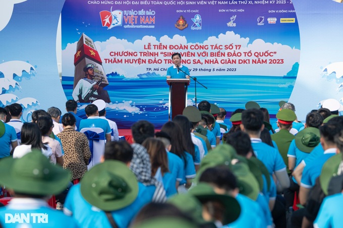 Youth delegation enjoys Spratly Islands trip - 7