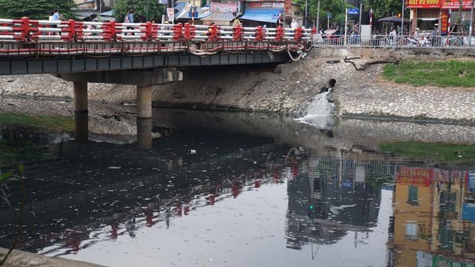 Hanoi rivers waiting for to be revived - 1