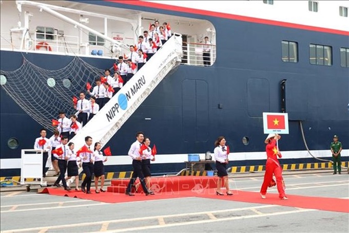 Ship for Southeast Asian Youth Programme arrives in Vietnam - 1
