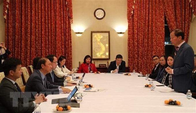 Vietnamese enterprises stay active in connecting with US market - 1