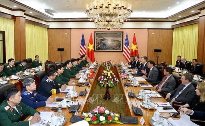 US Secretary of Defence pays official visit to Vietnam - 1 US Secretary of Defence pays official visit to Vietnam - 1