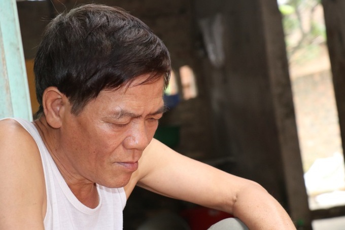 Ill family struggles to live on - 1 Ill family struggles to live on - 1