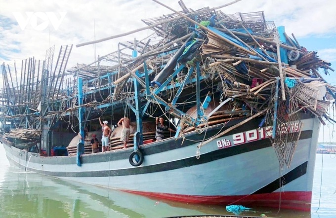 15 missing after Quang Nam fishing boats sink - 1 15 missing after Quang Nam fishing boats sink - 1