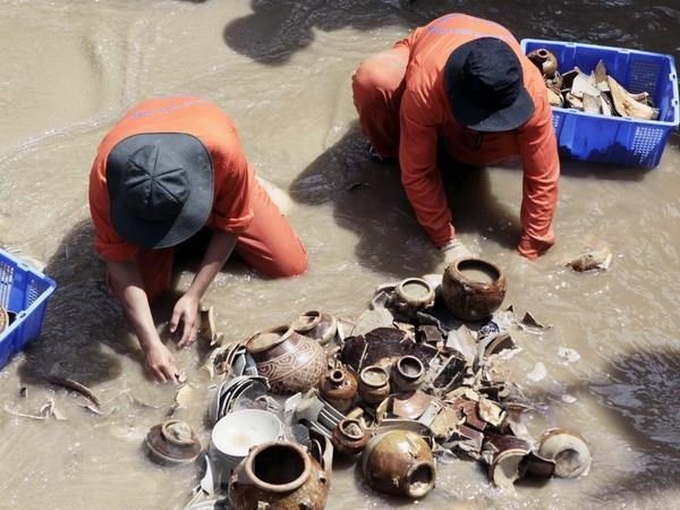 Quang Ngai 16th century shipwreck excavation suspended - 1
