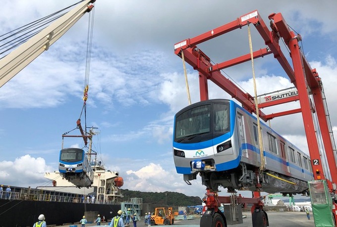 HCM City metro route’s first train leaves Japan for Vietnam - 1
