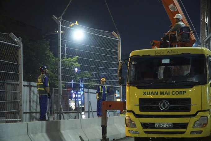 Hanoi’s F1 racetrack fences removed - 6 Hanoi’s F1 racetrack fences removed - 6