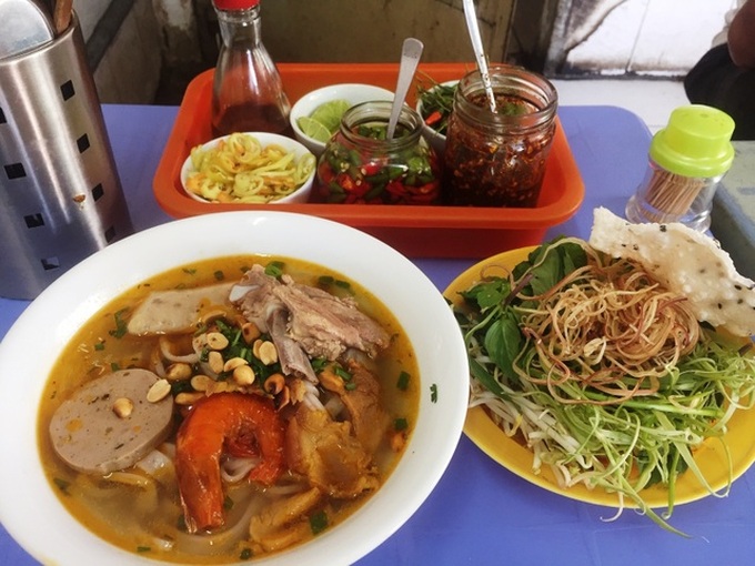 Higher pork prices push related food costs up - 2 Higher pork prices push related food costs up - 2