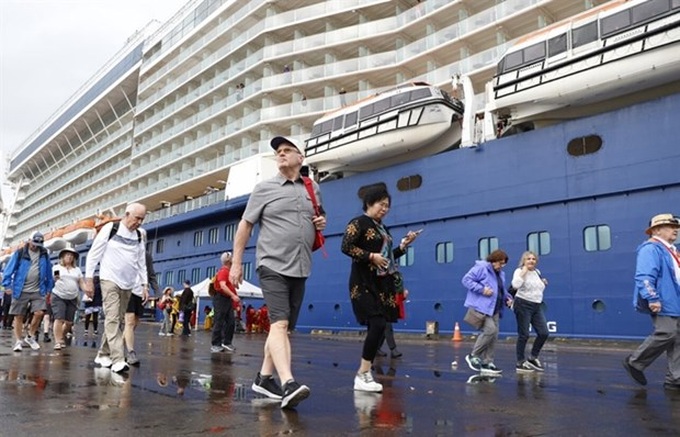 Thua Thien-Hue places priority on tapping cruise tourism potential - 1