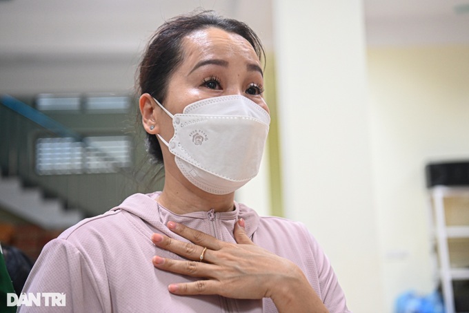 Donations sent to Hanoi apartment building fire victims - 5 Donations sent to Hanoi apartment building fire victims - 5