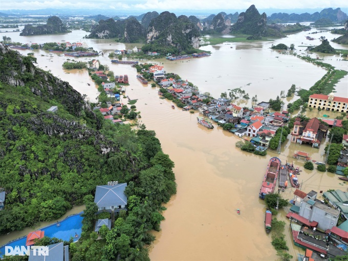 Thousands of households in Ninh Binh isolated by inundation - 4