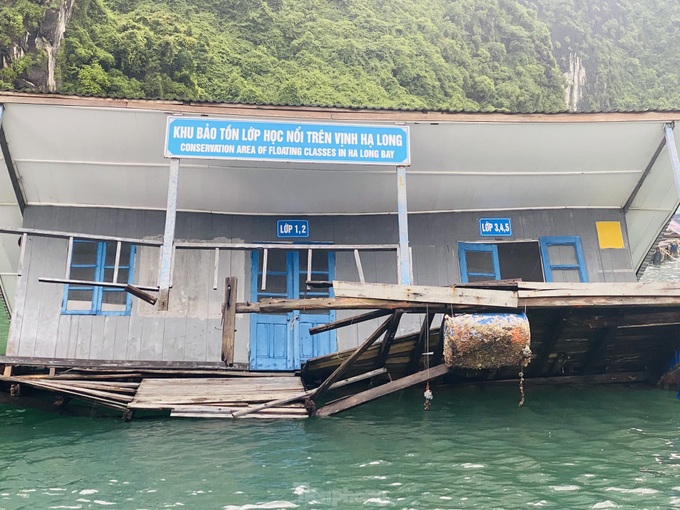 World's most beautiful fishing village on Ha Long Bay sinks - 3 World's most beautiful fishing village on Ha Long Bay sinks - 3