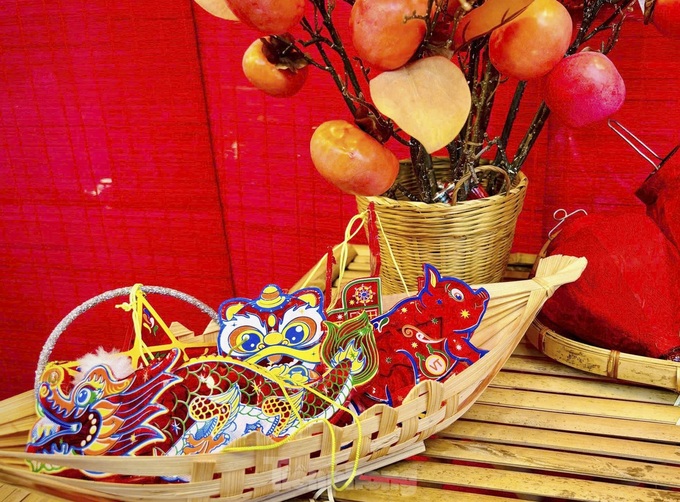 HCM City experiences early Mid-Autumn festival atmosphere - 8