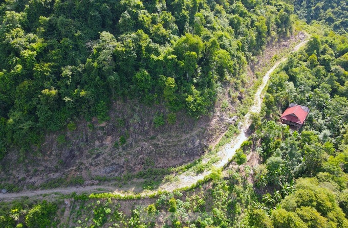 Nghe An road project abandoned - 2