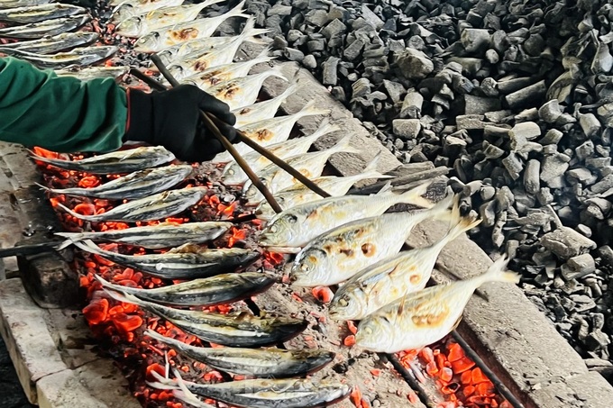 Nghe An’s famous grilled fish village - 6