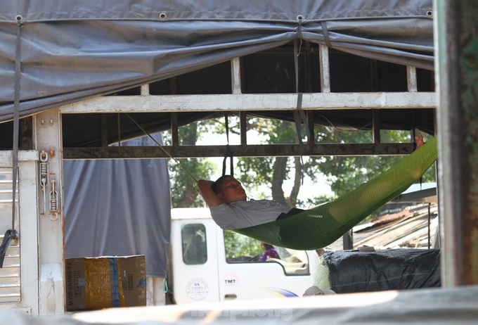 Central province struggling hot weather - 6