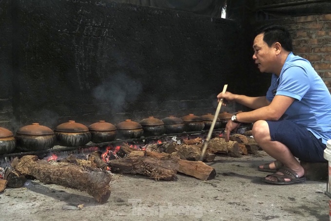 Ha Nam fishing braising village prepares for Tet - 7 Ha Nam fishing braising village prepares for Tet - 7