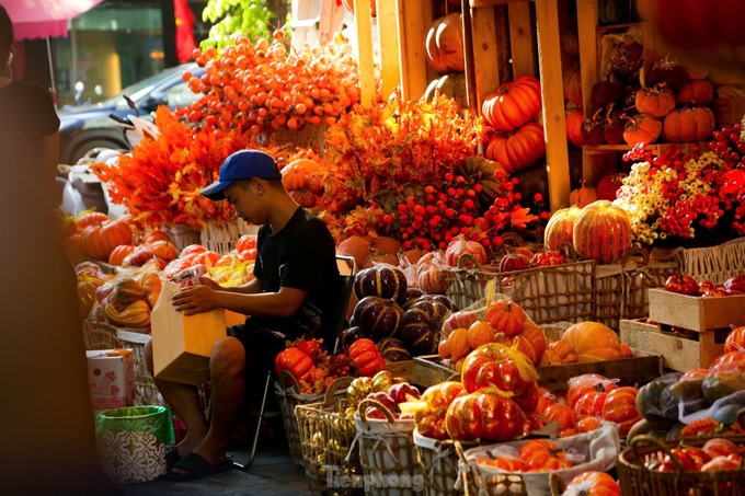 Hanoi filled with Halloween spirit - 2