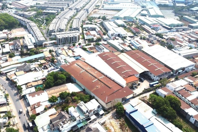 Binh Duong to relocate factories from residential areas - 2