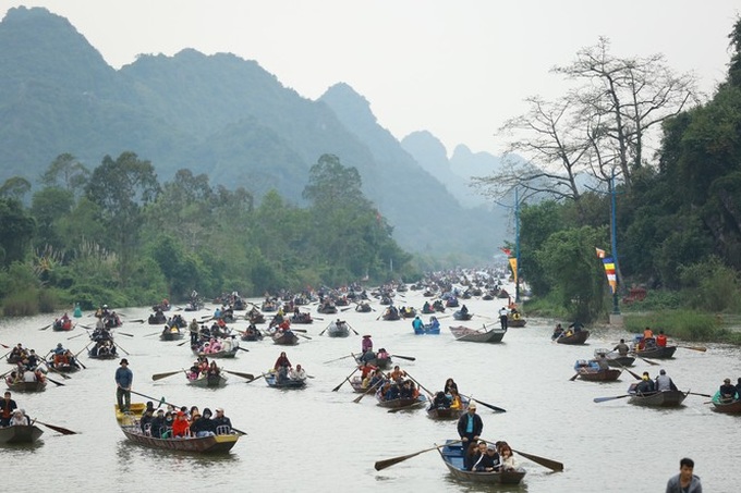 Largest spring festival opens in Hanoi - 5