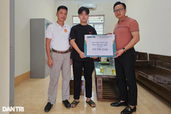 Dantri/DTiNews helps poor student in Nghe An - 1