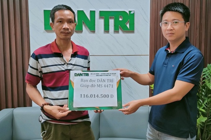 Binh Phuoc boy receives donations to treat cancer - 1