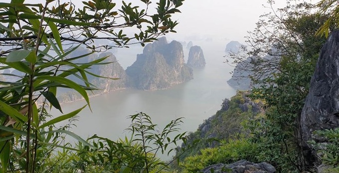 More cable cars planned for Ha Long - 1