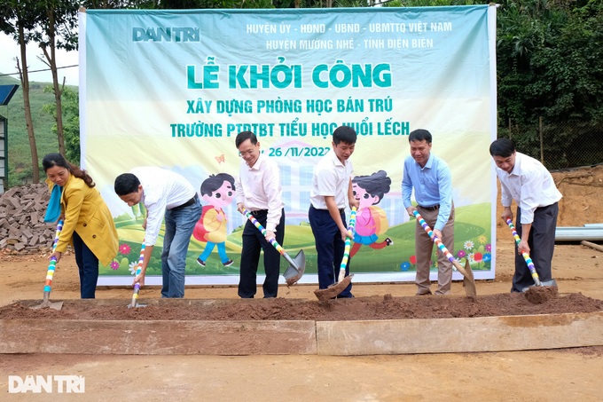 Dantri/DTiNews helps build dormitories for Dien Dien students - 1