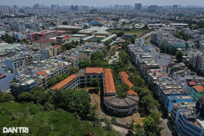 School abandoned for 15 years in HCM City - 9 School abandoned for 15 years in HCM City - 9