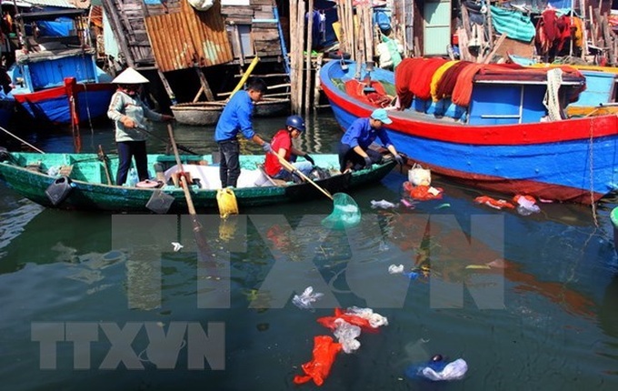 Video-making contest aims higher plastic waste awareness - 1 Video-making contest aims higher plastic waste awareness - 1