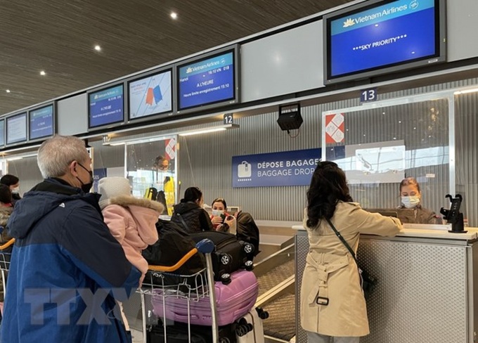 Vietnam Airlines resumes commercial flights to France - 1 Vietnam Airlines resumes commercial flights to France - 1