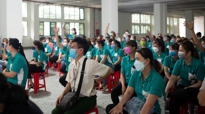 HCM City firm lays off 1,200 workers as orders fall - 1