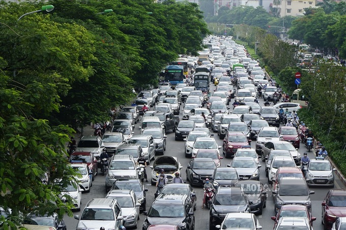 Hanoi faces serious post-Covid-19 outbreak traffic - 3