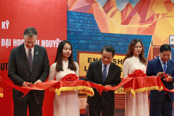 American hangout opened in Thai Nguyen - 1 American hangout opened in Thai Nguyen - 1