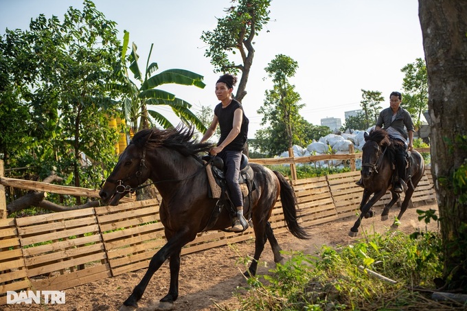 Horseback archery gains popularity among Hanoians - 2 Horseback archery gains popularity among Hanoians - 2